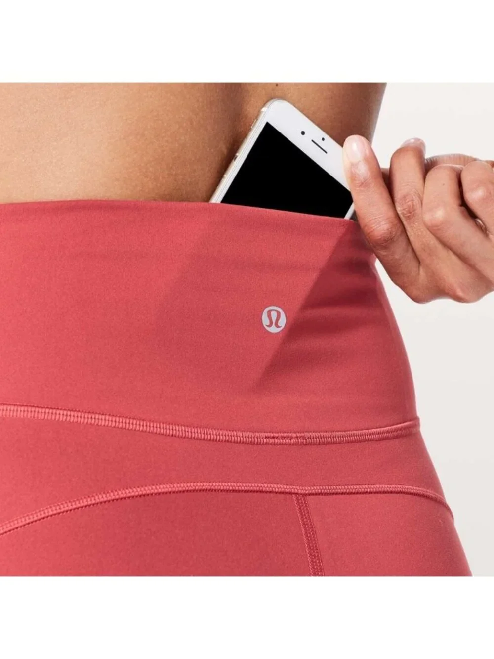 Lululemon In Movement Crop *Everlux 19